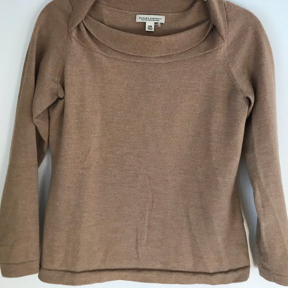 Banana Republic Merino Wool 3/4 Sleeve Sweater - Picture 3 of 4